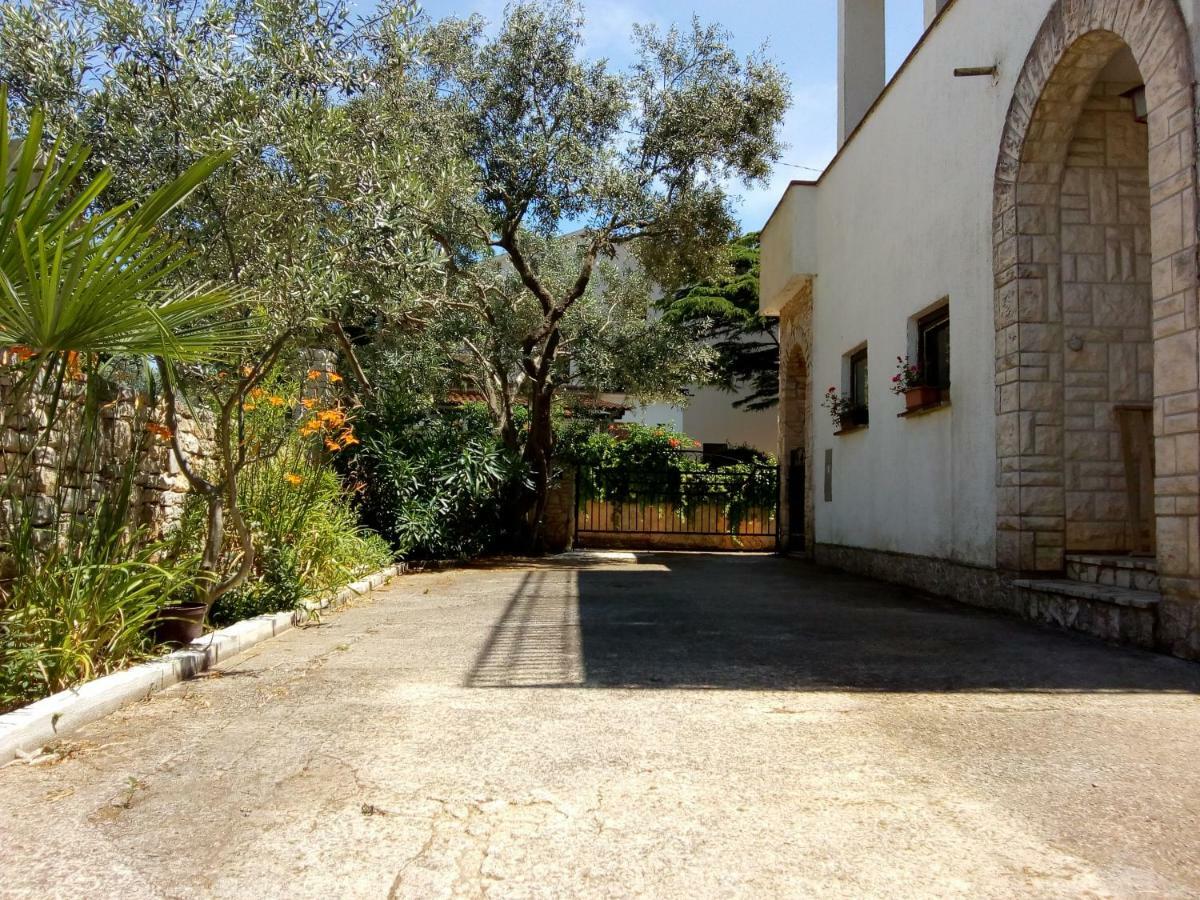 Apartments Dora Medulin Exterior photo